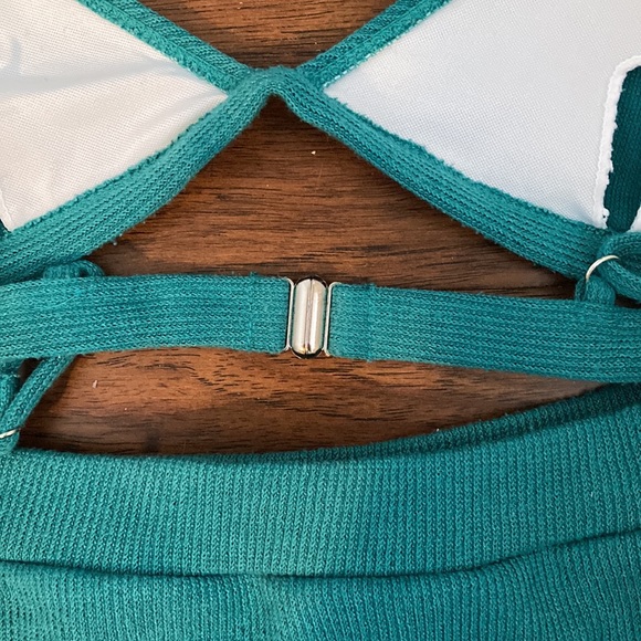 Triangle bikini - Picture 7 of 7